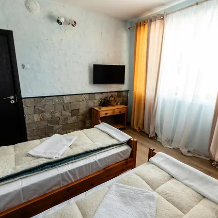 River Rest ホリデーパーク Vetren